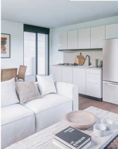 Apto de 1 Dormitorio con Terraza-Centro de Montevideo