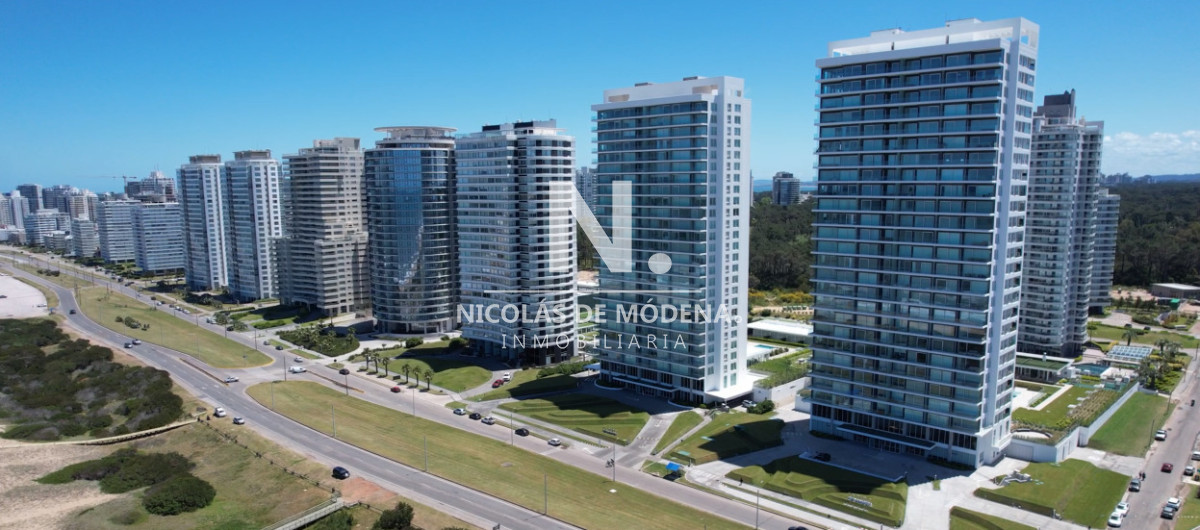 style="height:120px;object-fit:cover;"