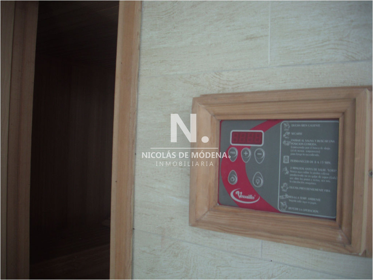 style="height:120px;object-fit:cover;"