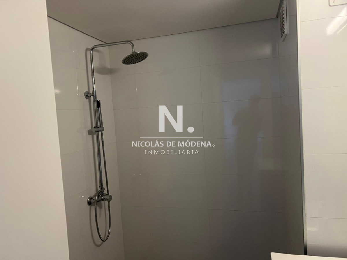 style="height:120px;object-fit:cover;"