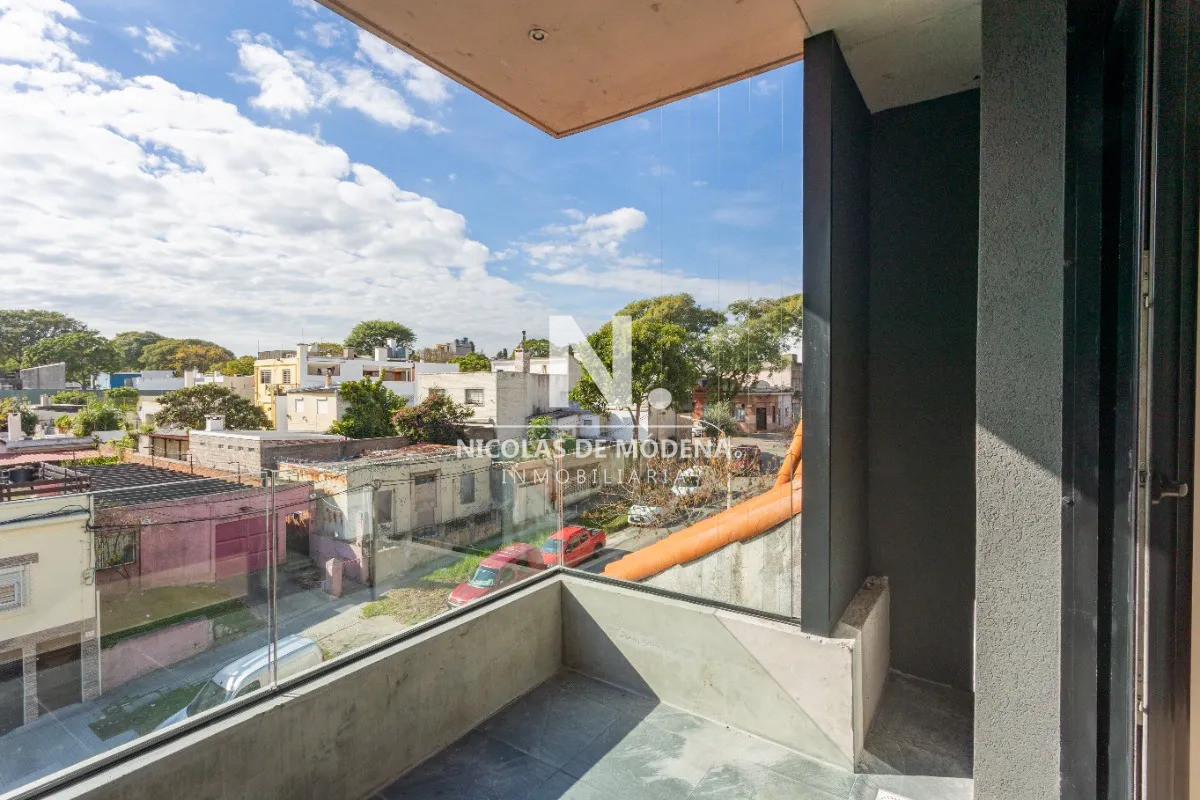 style="height:120px;object-fit:cover;"