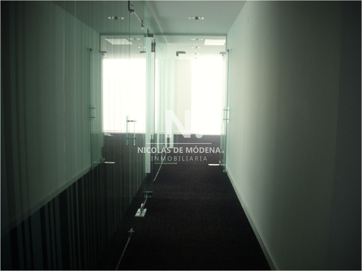 style="height:120px;object-fit:cover;"