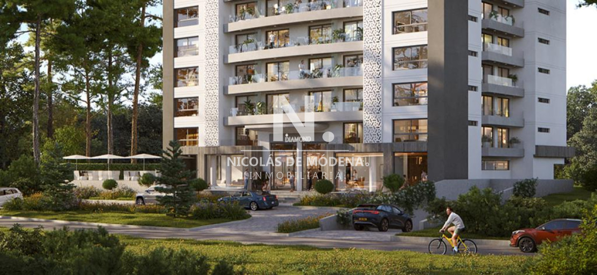 Diamond Punta Del Este - Niocolas de Modena I