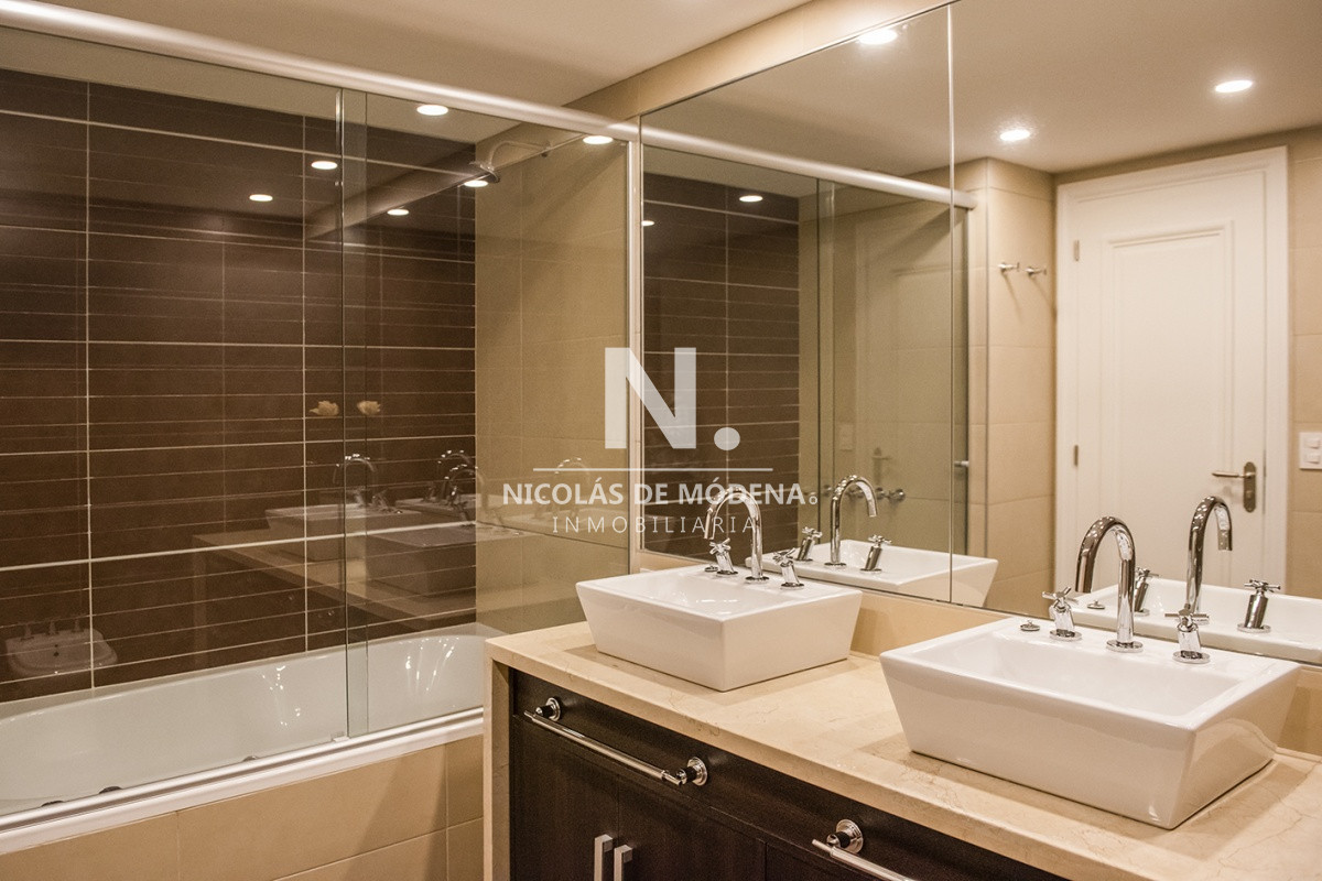 baño torre Imperiale
