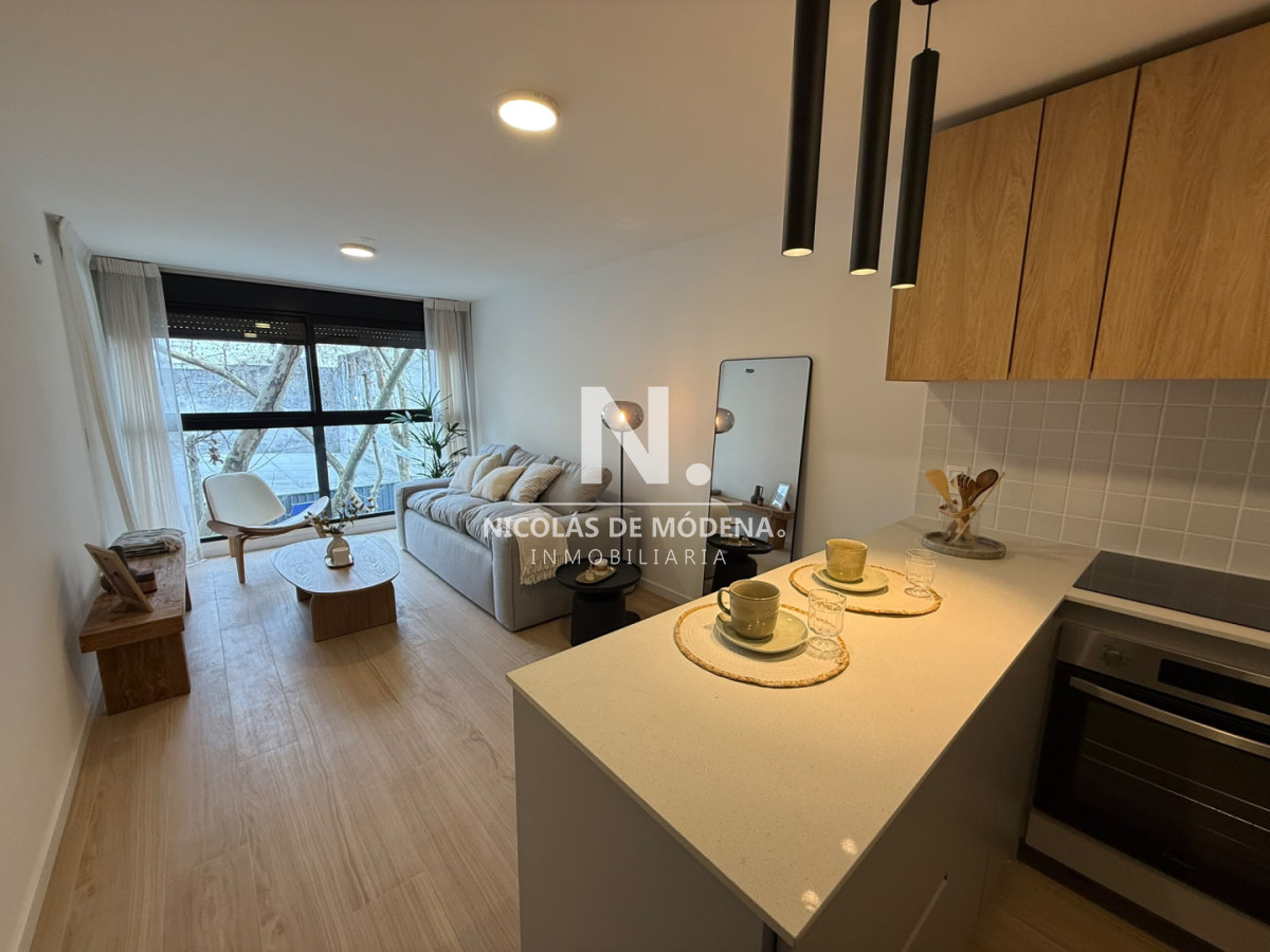 style="height:120px;object-fit:cover;"
