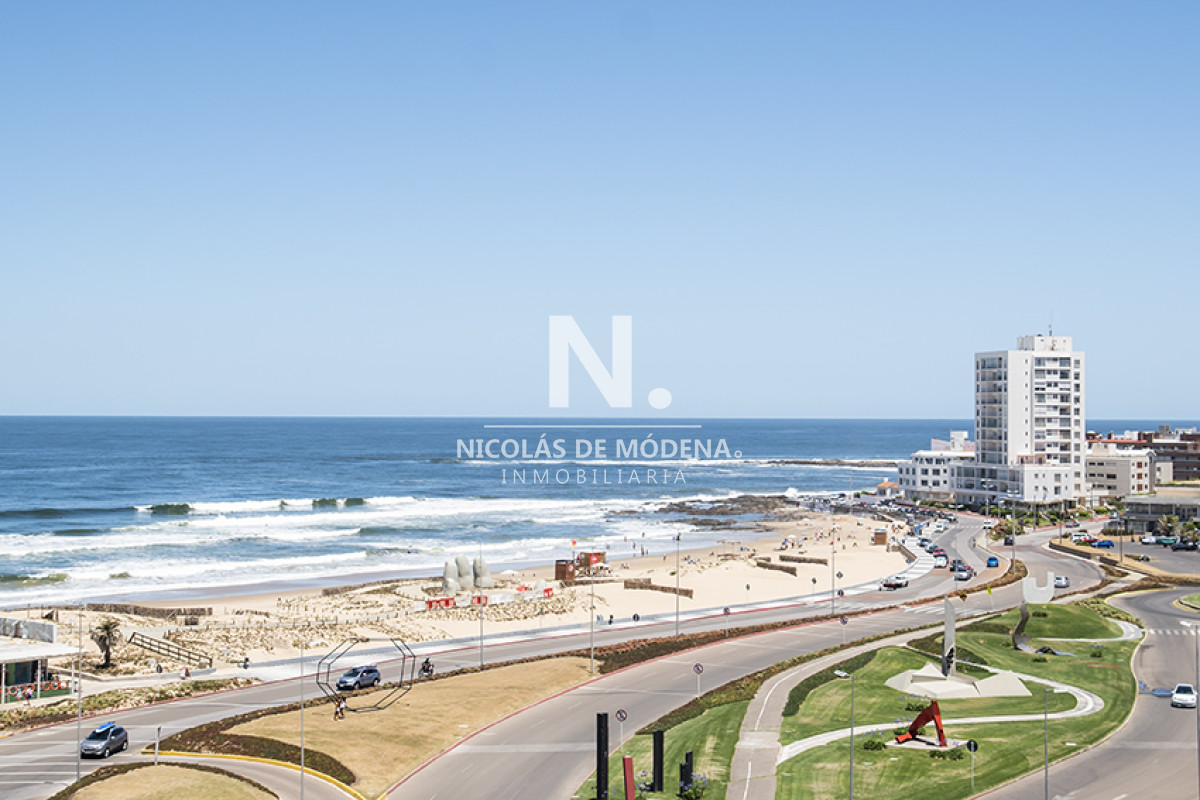 Impreiale Playa Brava