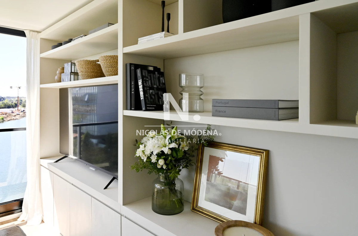 style="height:120px;object-fit:cover;"