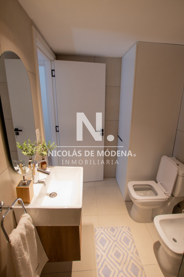 style="height:120px;object-fit:cover;"