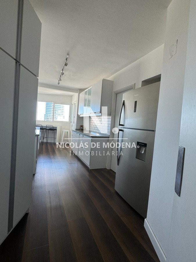 style="height:120px;object-fit:cover;"