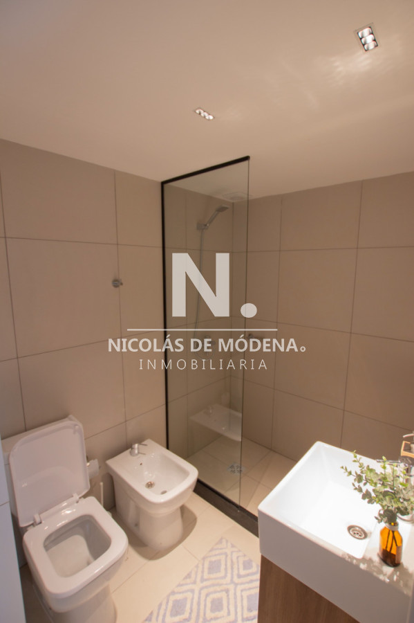 style="height:120px;object-fit:cover;"