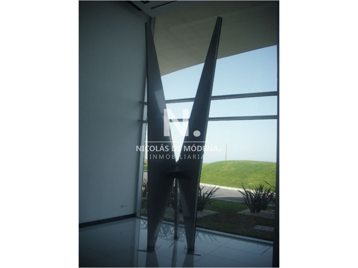 style="height:120px;object-fit:cover;"