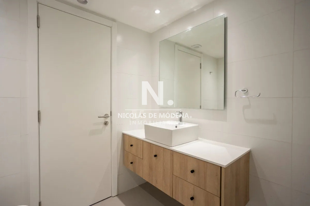 style="height:120px;object-fit:cover;"