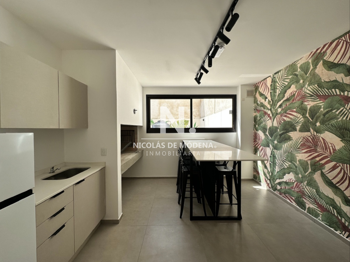 style="height:120px;object-fit:cover;"