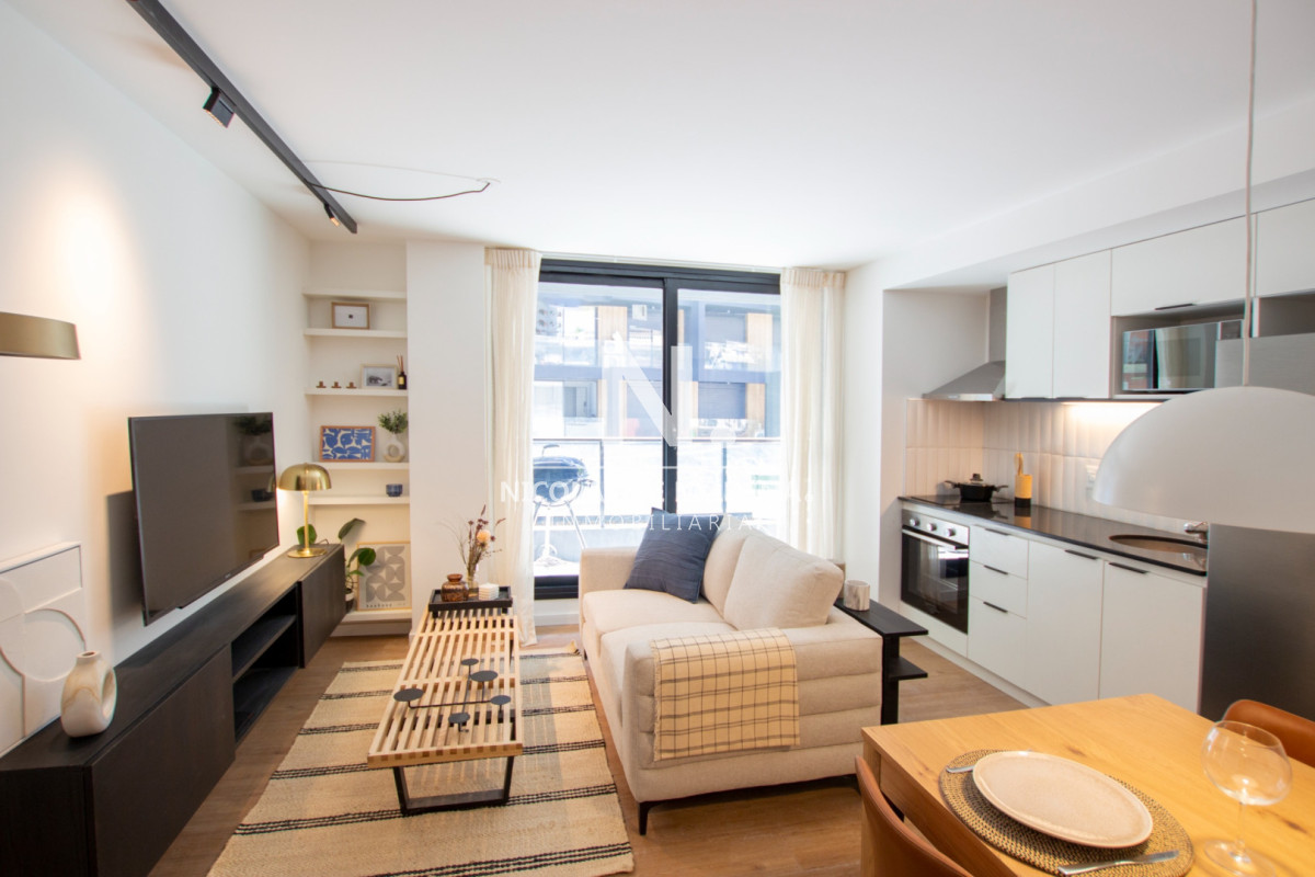 style="height:120px;object-fit:cover;"