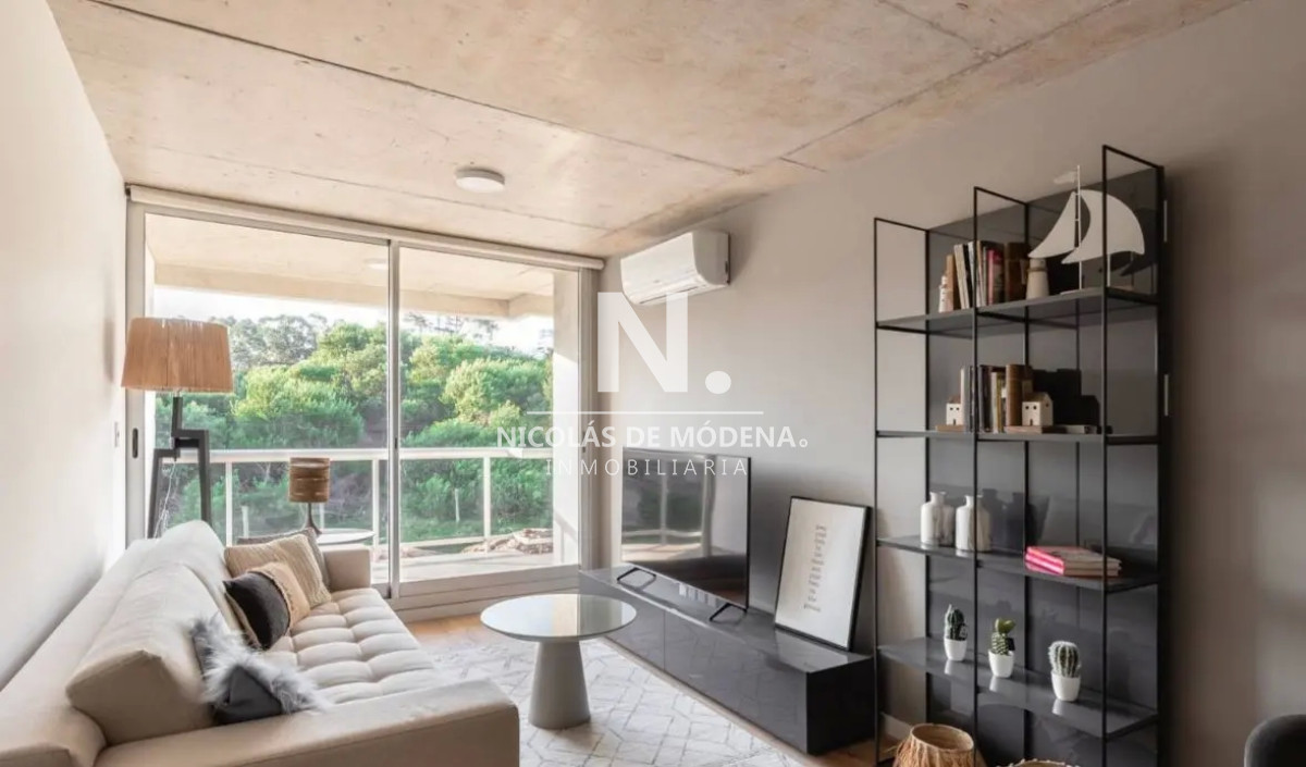 style="height:120px;object-fit:cover;"