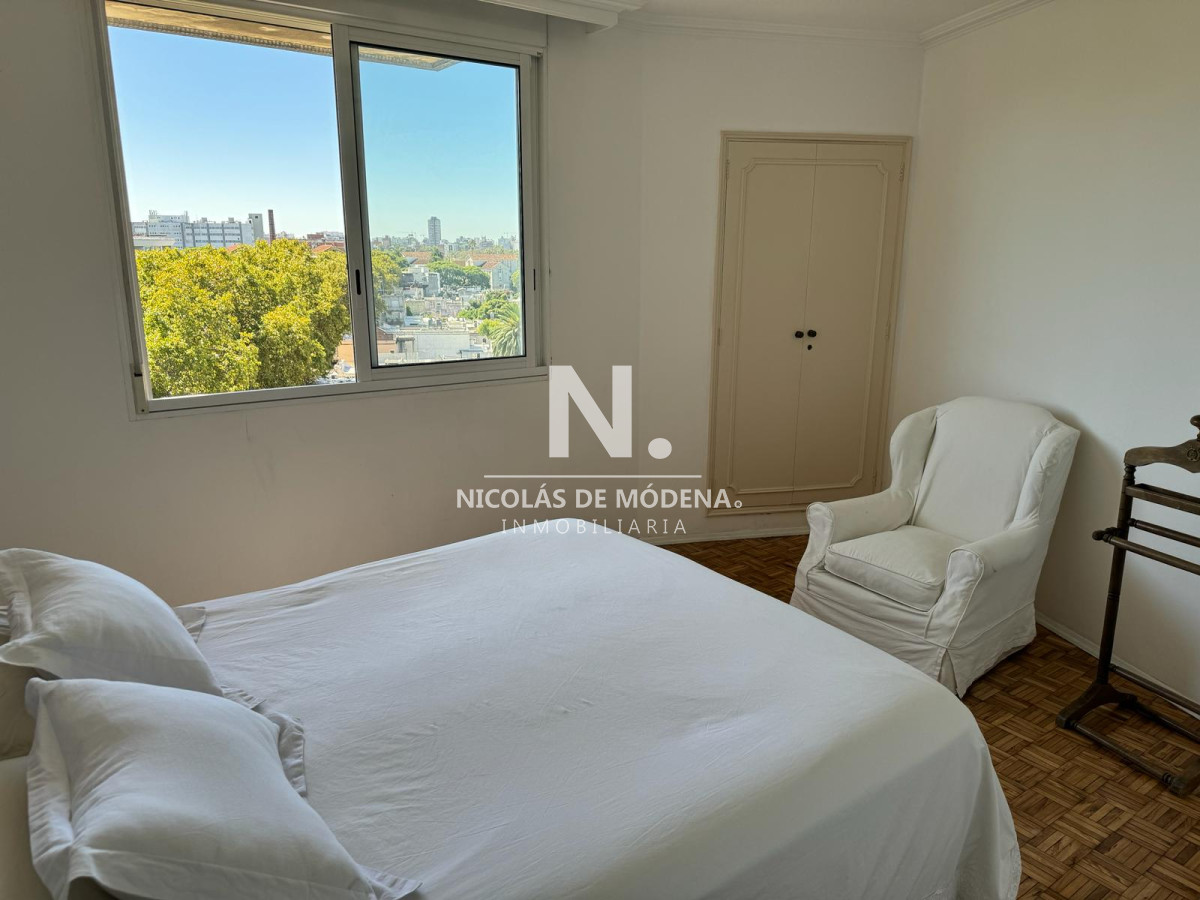 style="height:120px;object-fit:cover;"