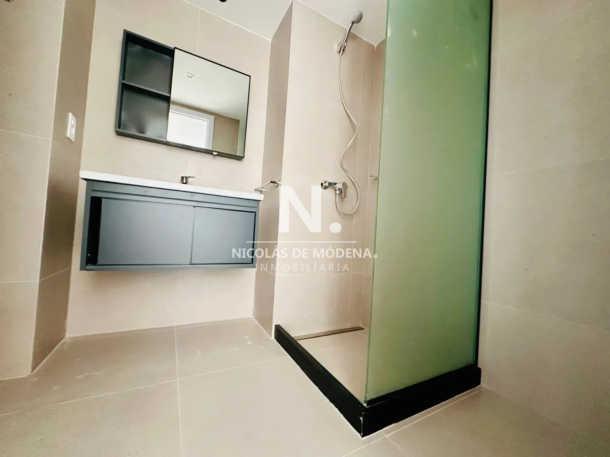style="height:120px;object-fit:cover;"