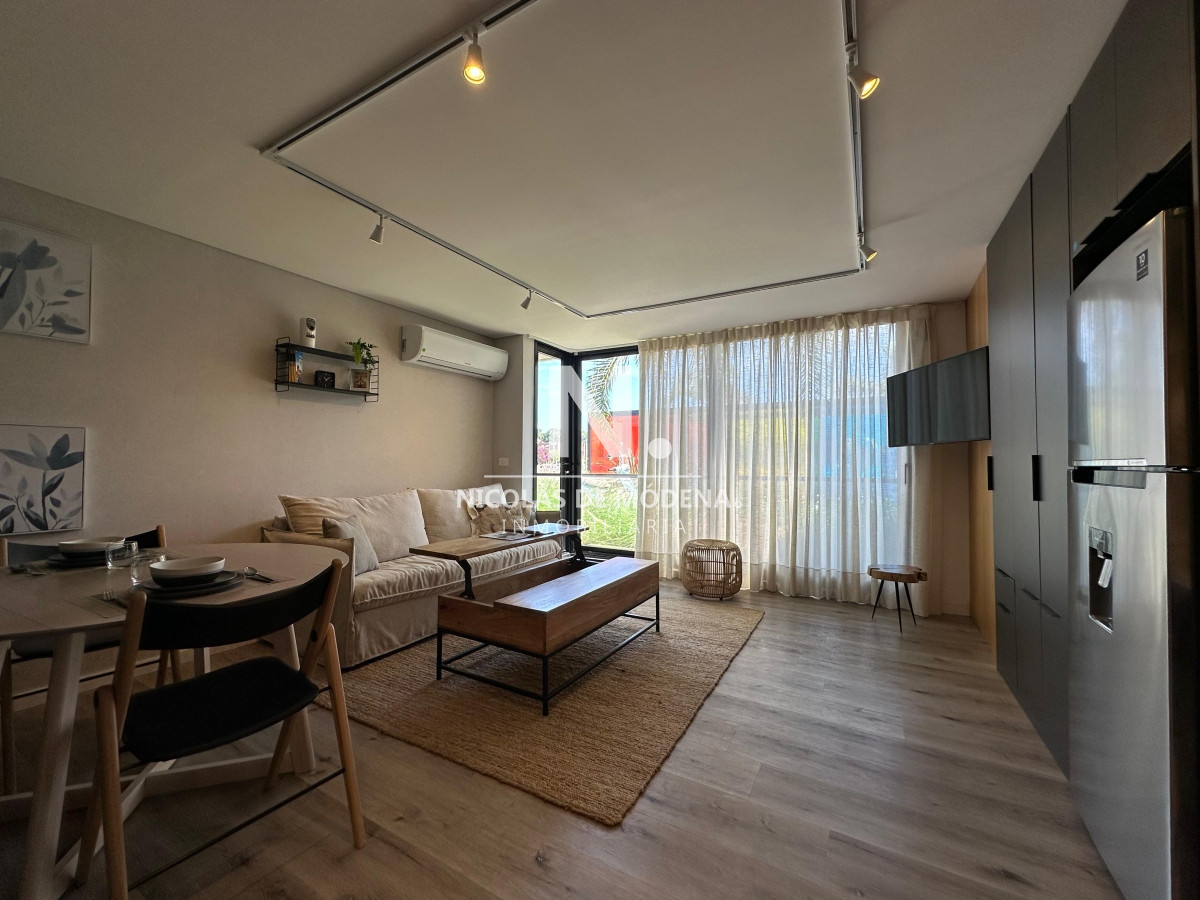 style="height:120px;object-fit:cover;"