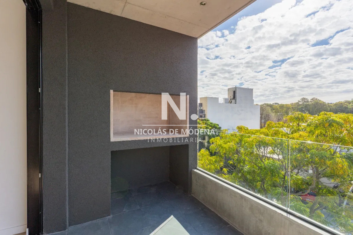 style="height:120px;object-fit:cover;"