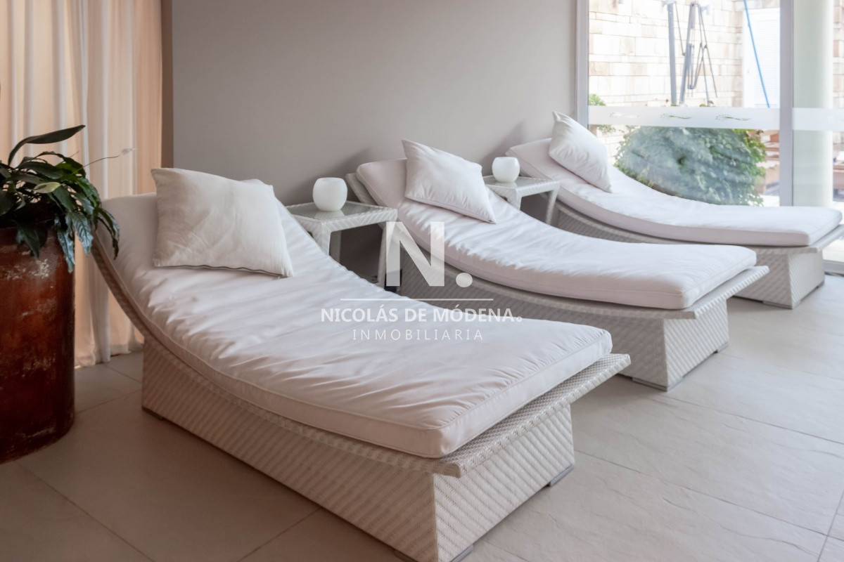 style="height:120px;object-fit:cover;"