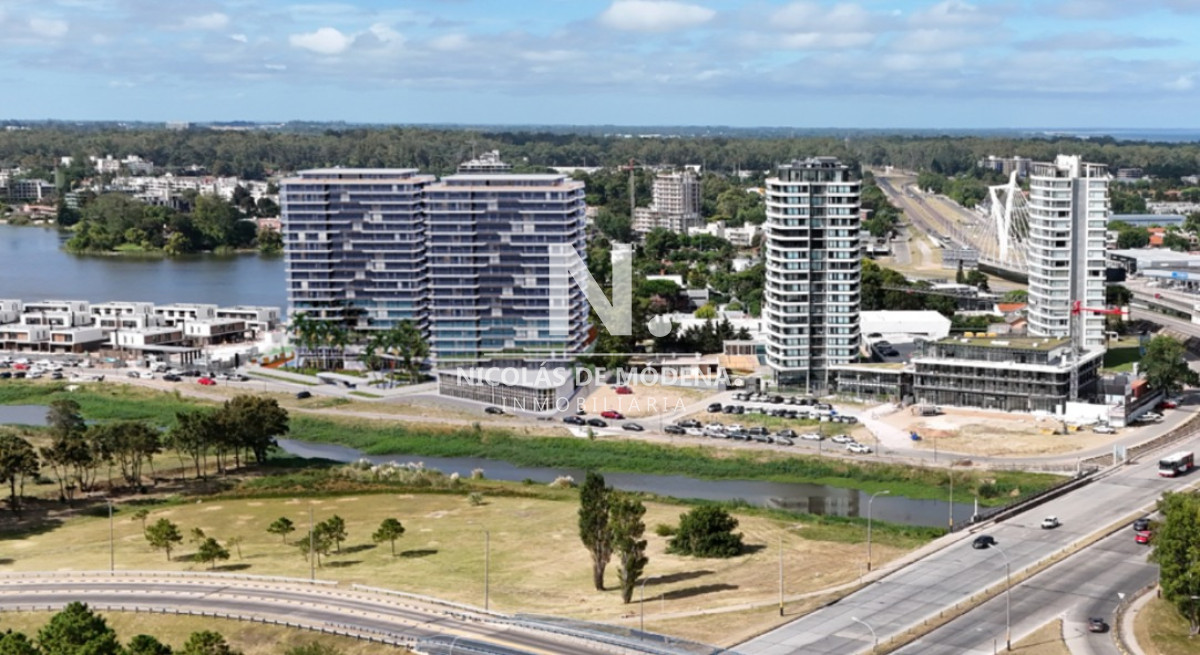 style="height:120px;object-fit:cover;"