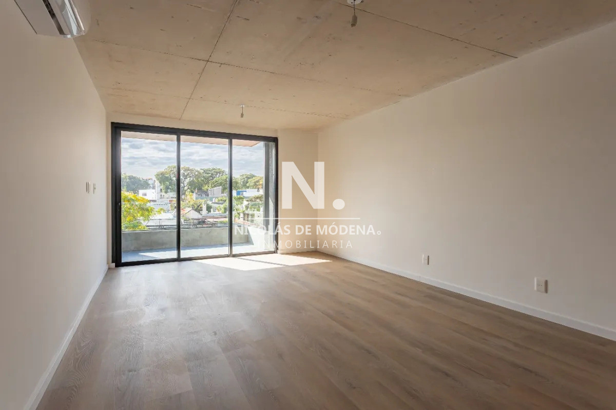 style="height:120px;object-fit:cover;"