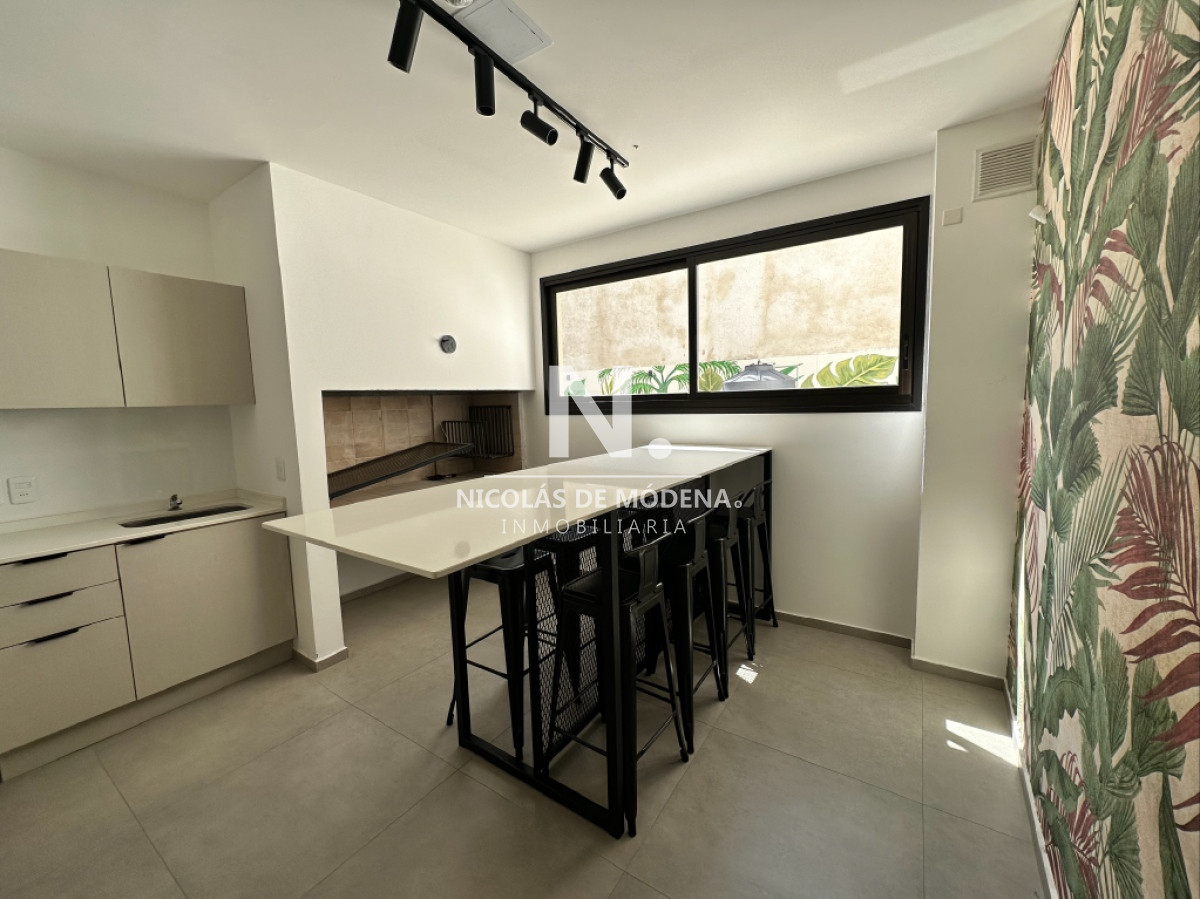 style="height:120px;object-fit:cover;"