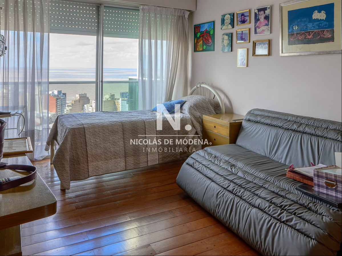 style="height:120px;object-fit:cover;"