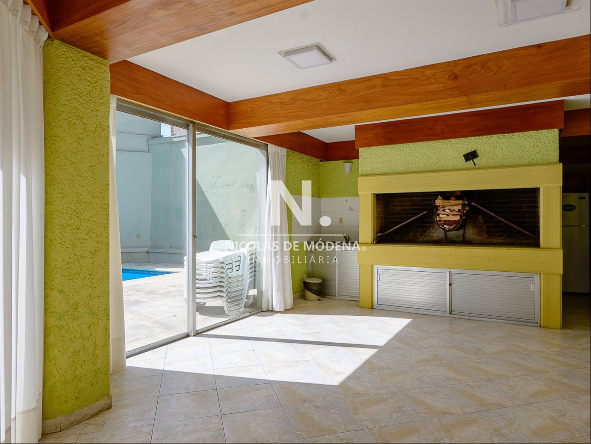 style="height:120px;object-fit:cover;"