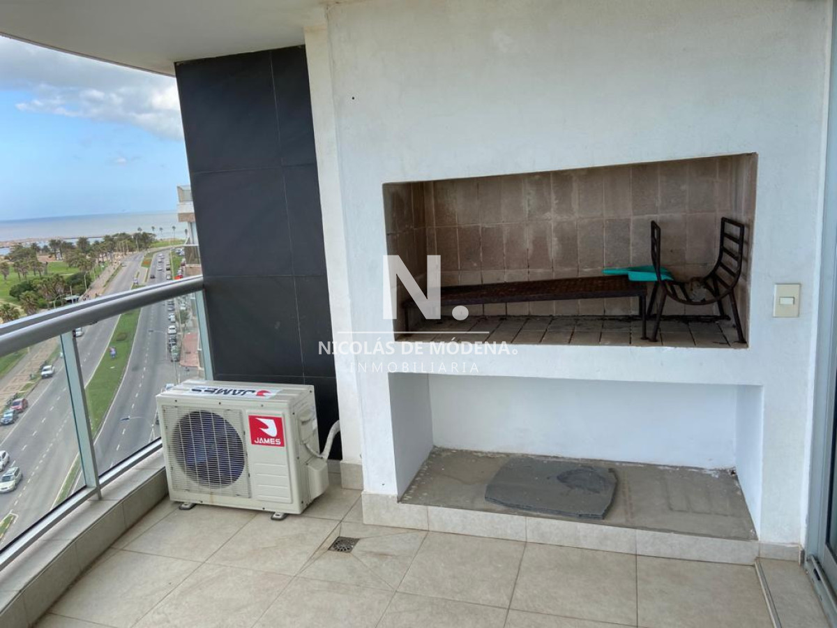 style="height:120px;object-fit:cover;"