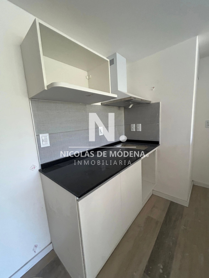 style="height:120px;object-fit:cover;"