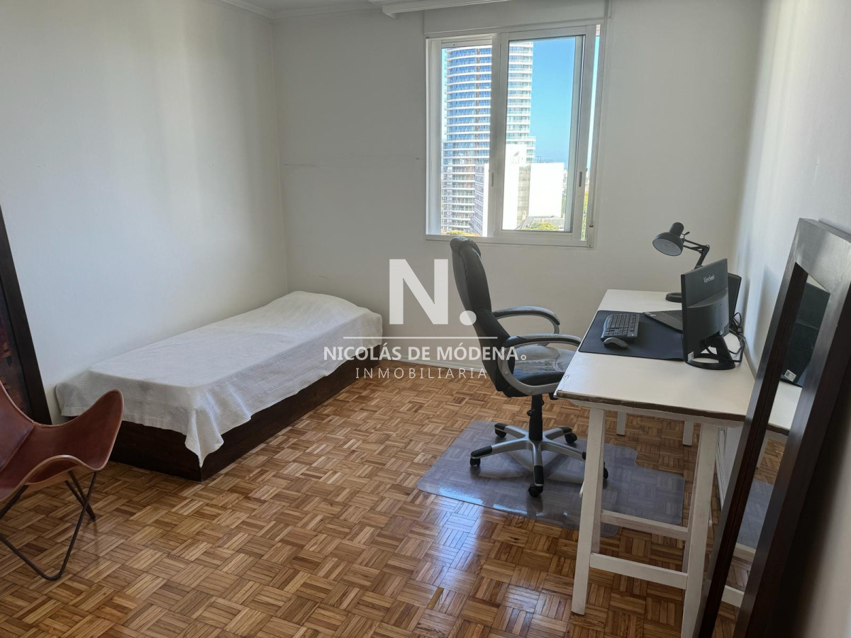 style="height:120px;object-fit:cover;"