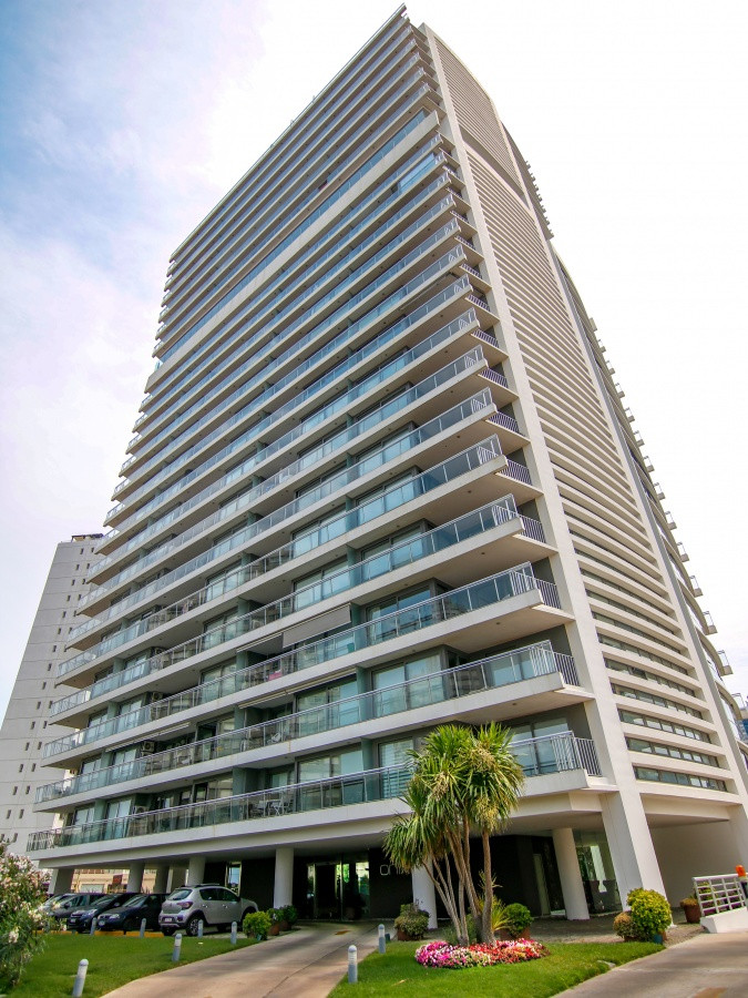 Emprendimientos y Edificios - Nicólas de Módena Inmobiliaria