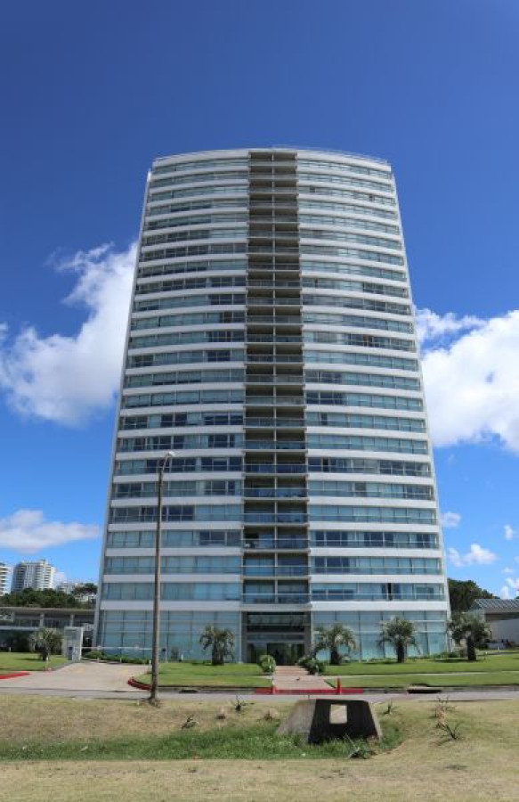 Emprendimientos y Edificios - Nicólas de Módena Inmobiliaria