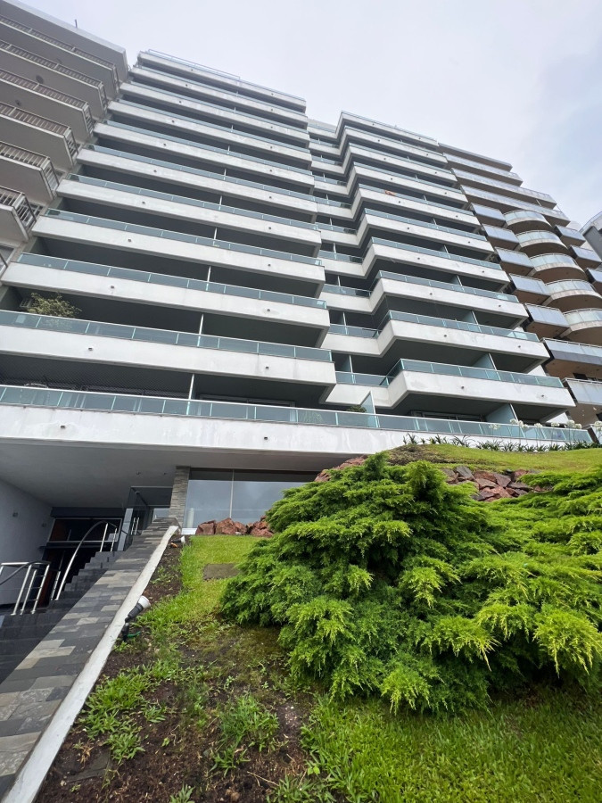 Emprendimientos y Edificios - Nicólas de Módena Inmobiliaria