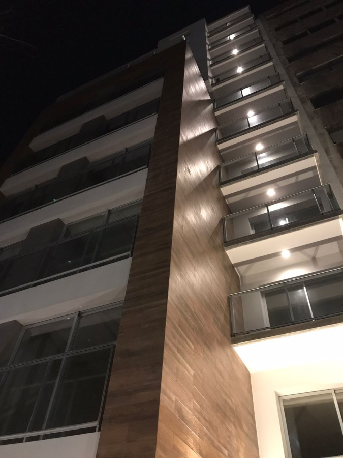 Emprendimientos y Edificios - Nicólas de Módena Inmobiliaria