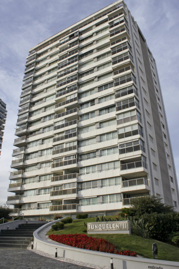 Emprendimientos y Edificios - Nicólas de Módena Inmobiliaria