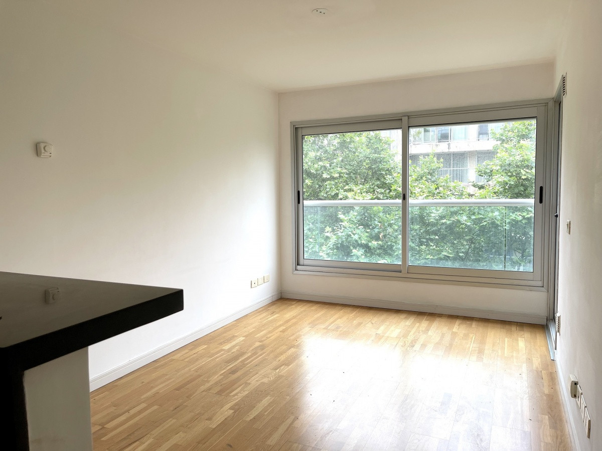 Venta con renta apartamento 1 dormitorio en Pocitos