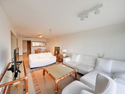 Apartamento en venta edificio Ónix 2 dormitorios Torre Onix
