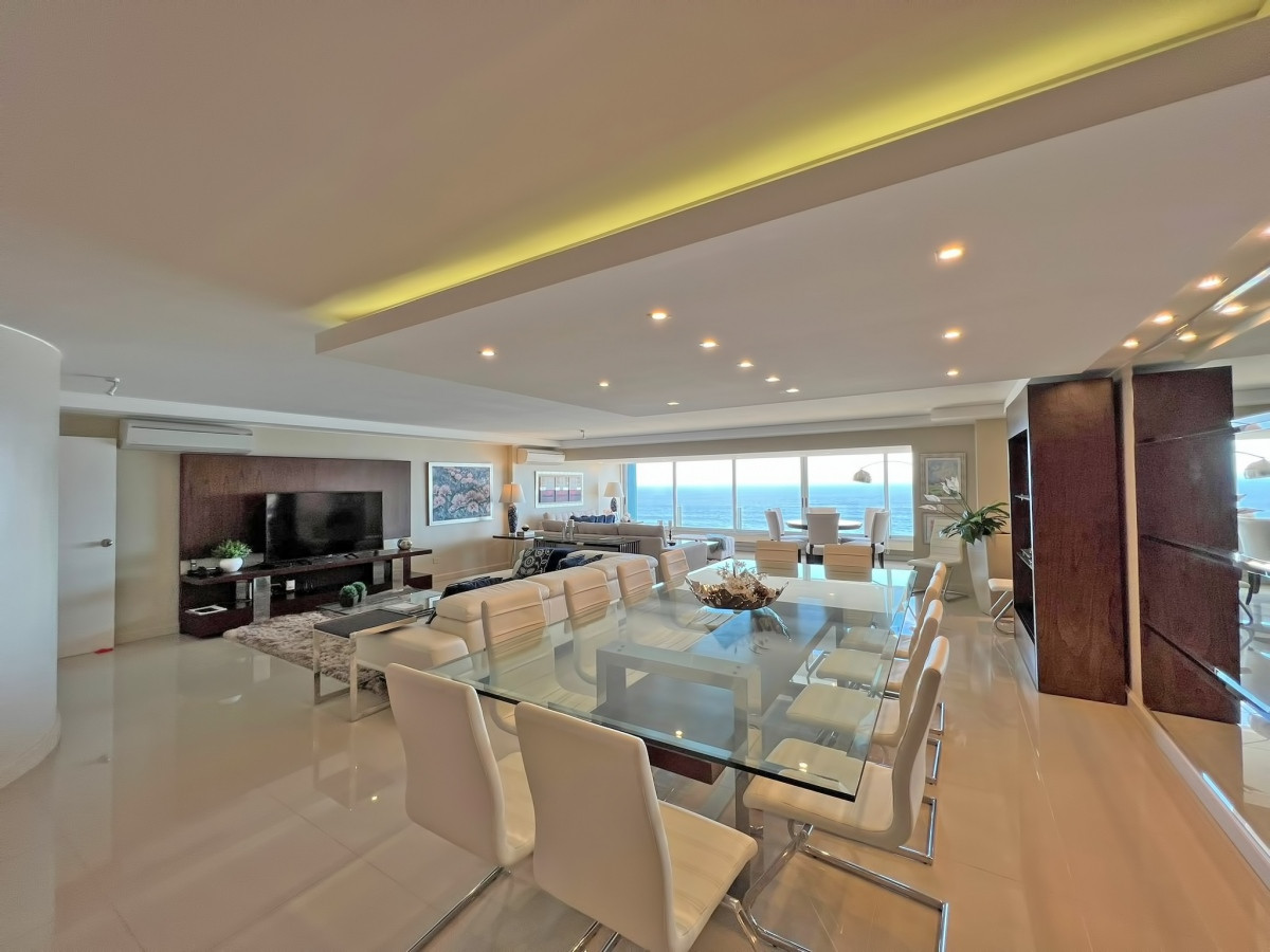 Imagen de Frente al mar, reciclado en torre de gran categoría en venta!! 