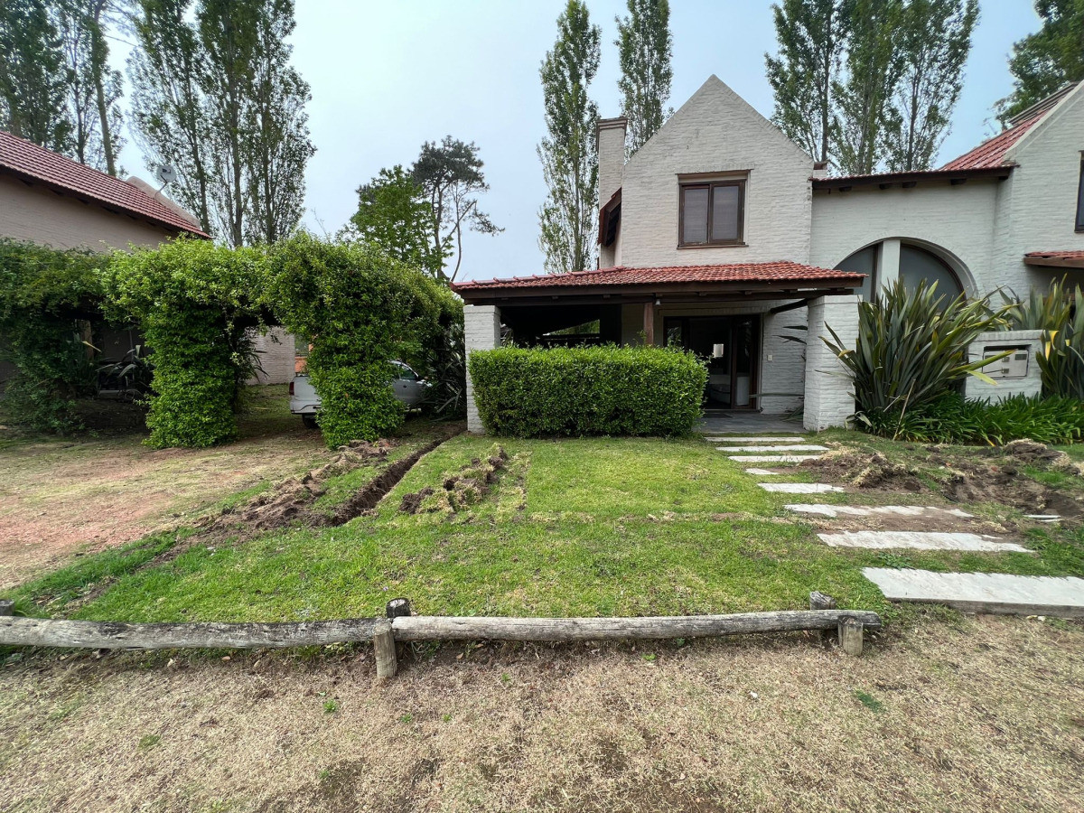 Imagen de Casa en venta en Parque Pinares