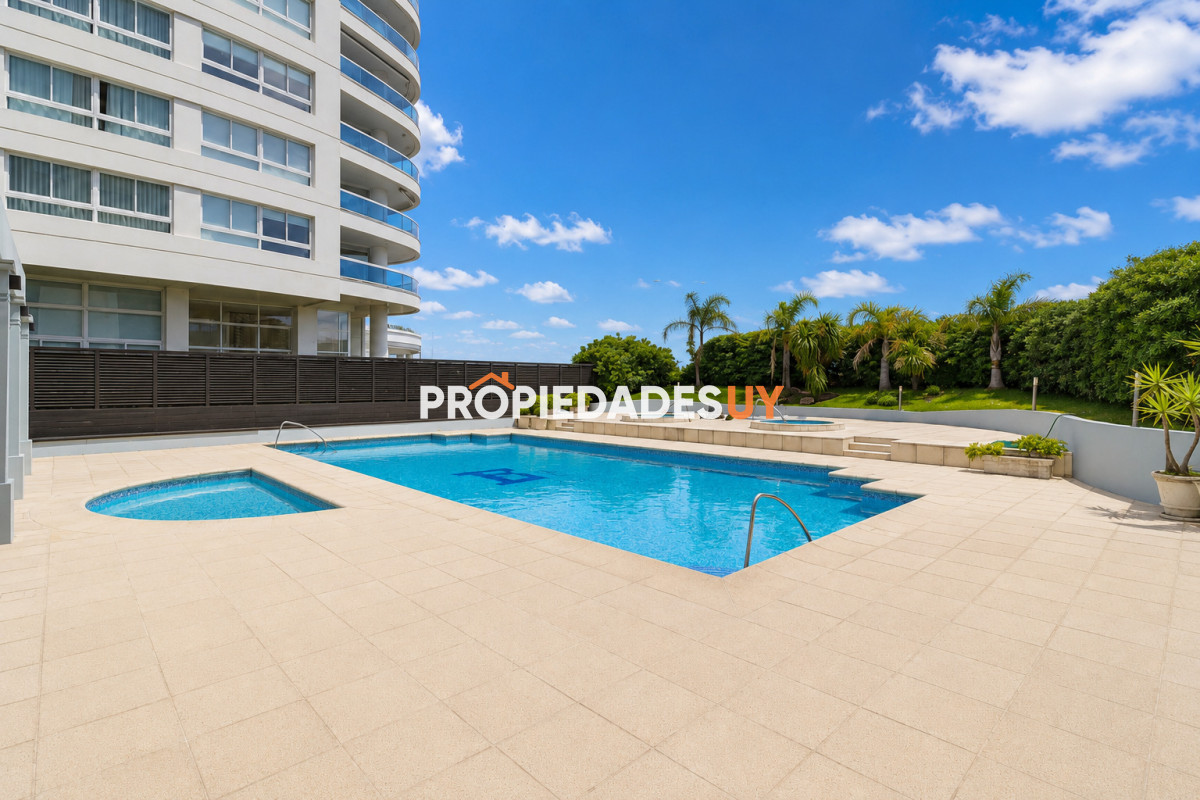 Edificio Beverly Tower Punta del Este
