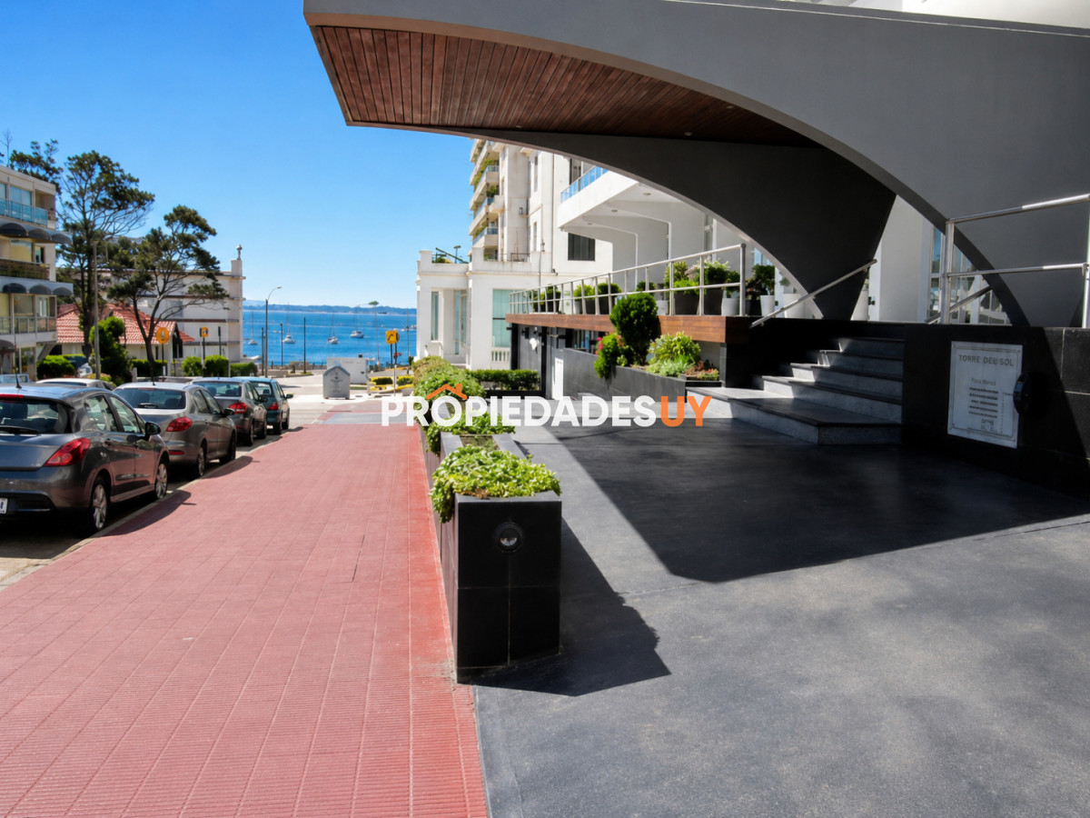Edificio Peninsula Punta del Este