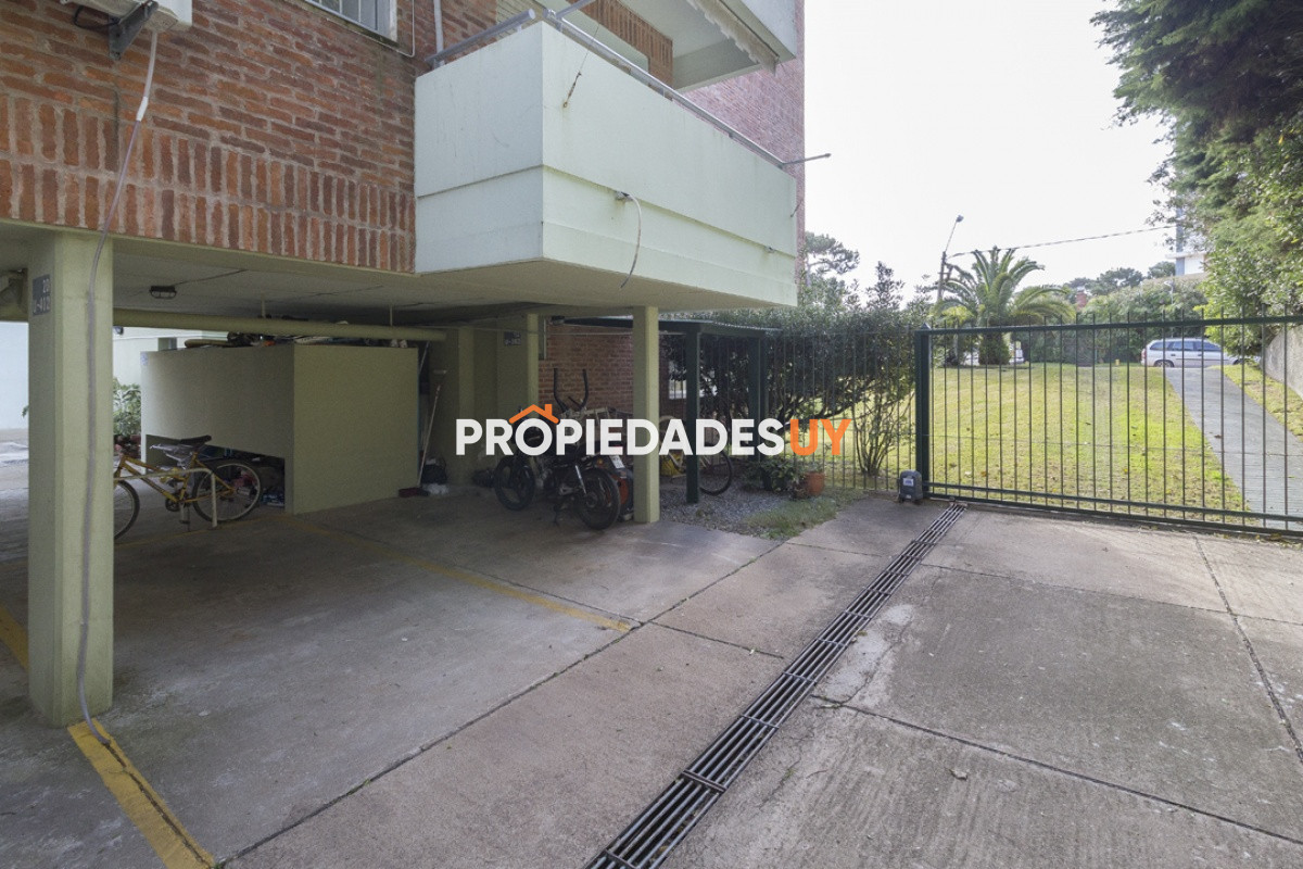 Edificio Mburucuya Punta del Este