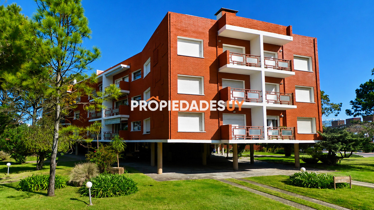 Edificio Aidy Grill Punta del Este