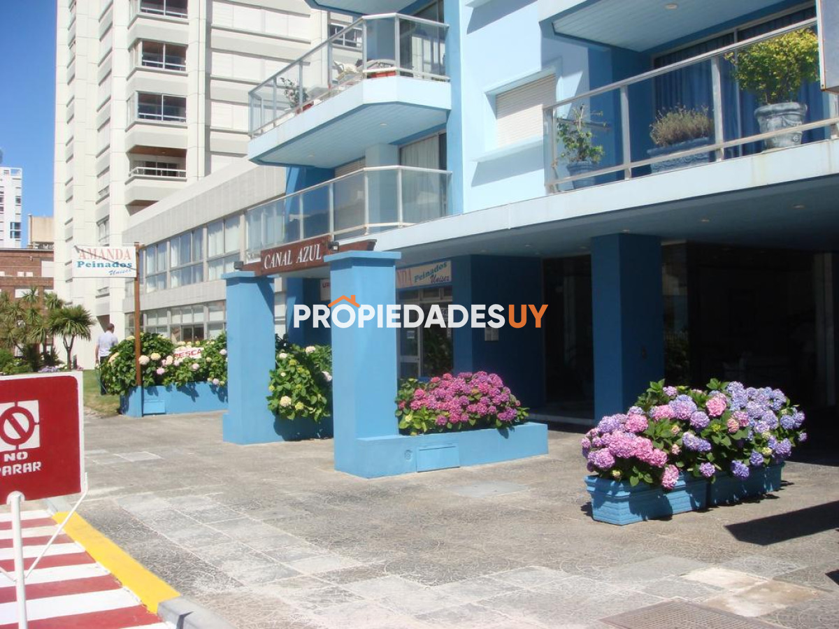 Edificio Canal Azul Punta del Este