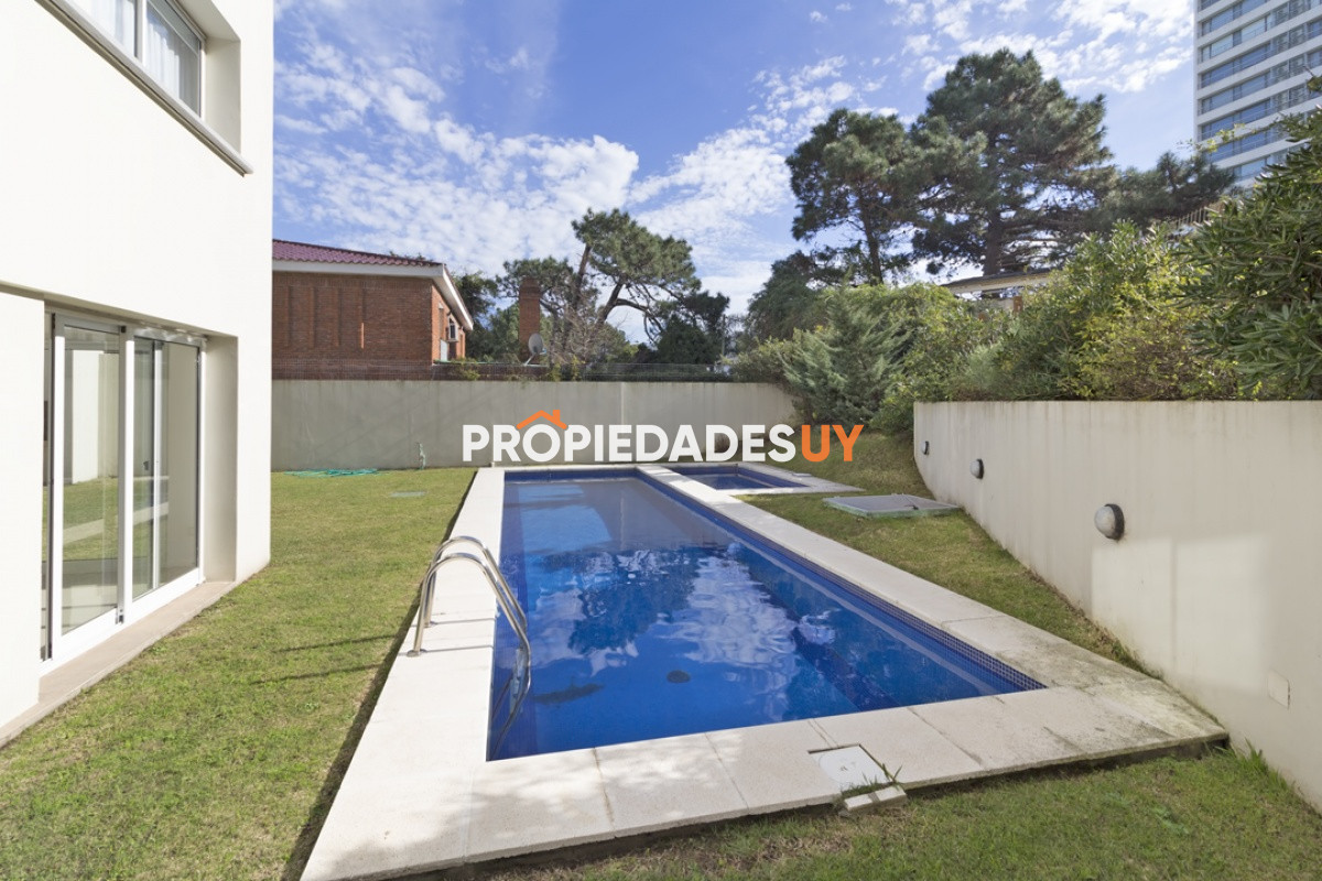 Edificio Villalago Punta del Este
