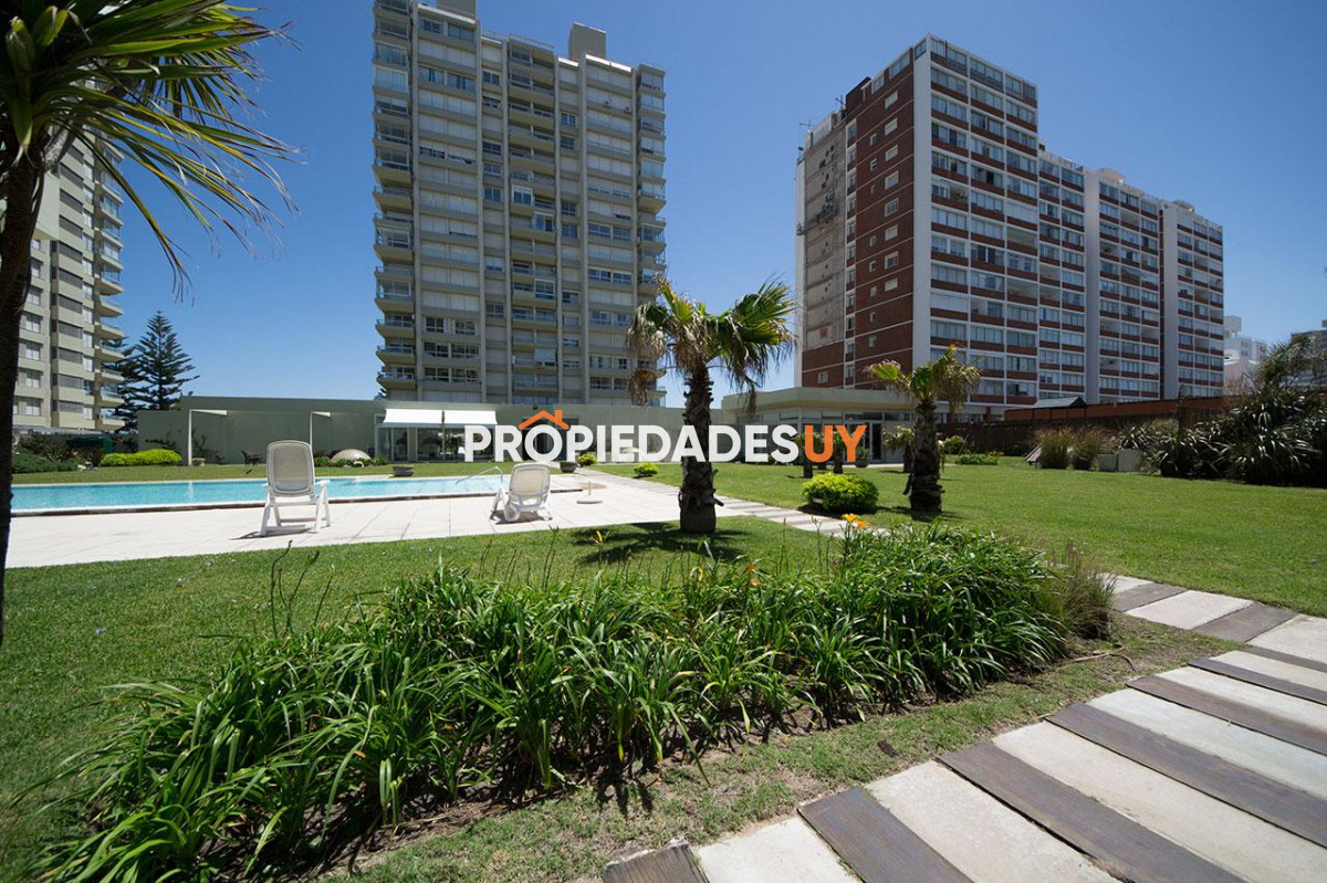 Edificio Malecon l Punta del Este