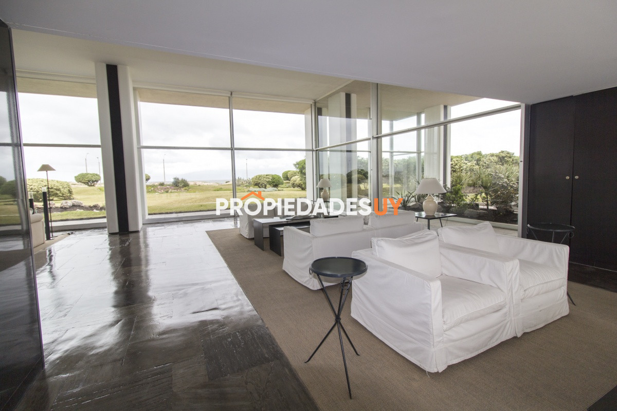 Edificio Pez Espada Punta del Este