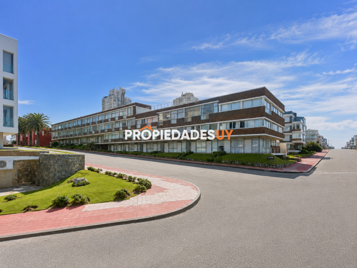 Edificio L Hirondelle Punta del Este